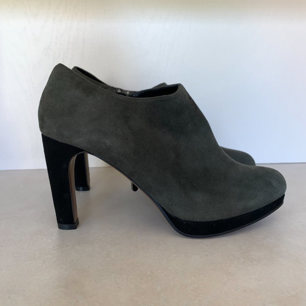 SOLD Lola Cruz Grey Suede Booties - Picture 6 of 11